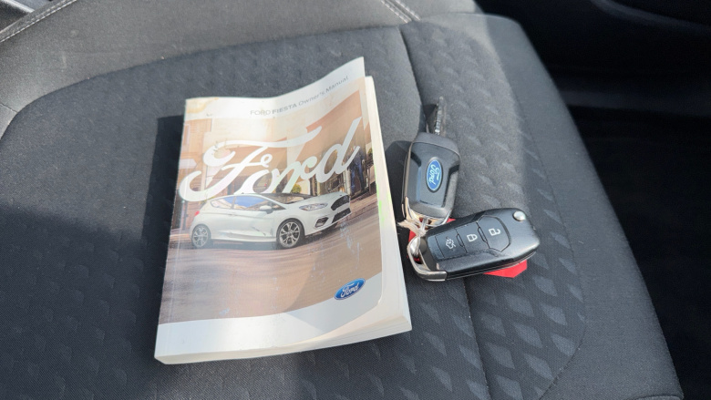 Ford Fiesta 1.0 EcoBoost Zetec 3dr Petrol Hatchback
